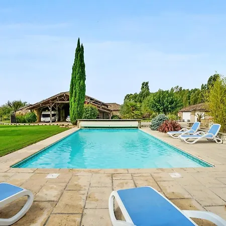 Charmante à Sylvestre Sur Lot Avec Piscine Privée Villa *