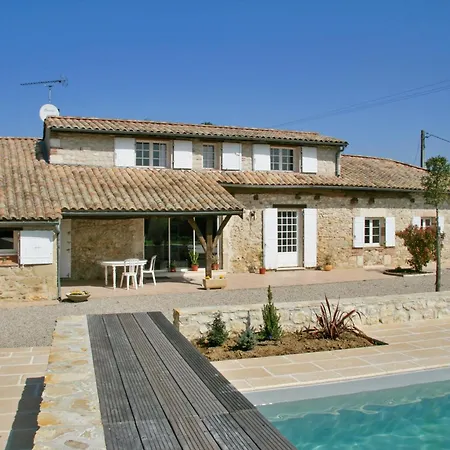 Villa Charmante à Sylvestre Sur Lot Avec Piscine Privée Saint-Sylvestre-sur-Lot